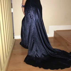 FAME AND PARTNERS PROM DRESS